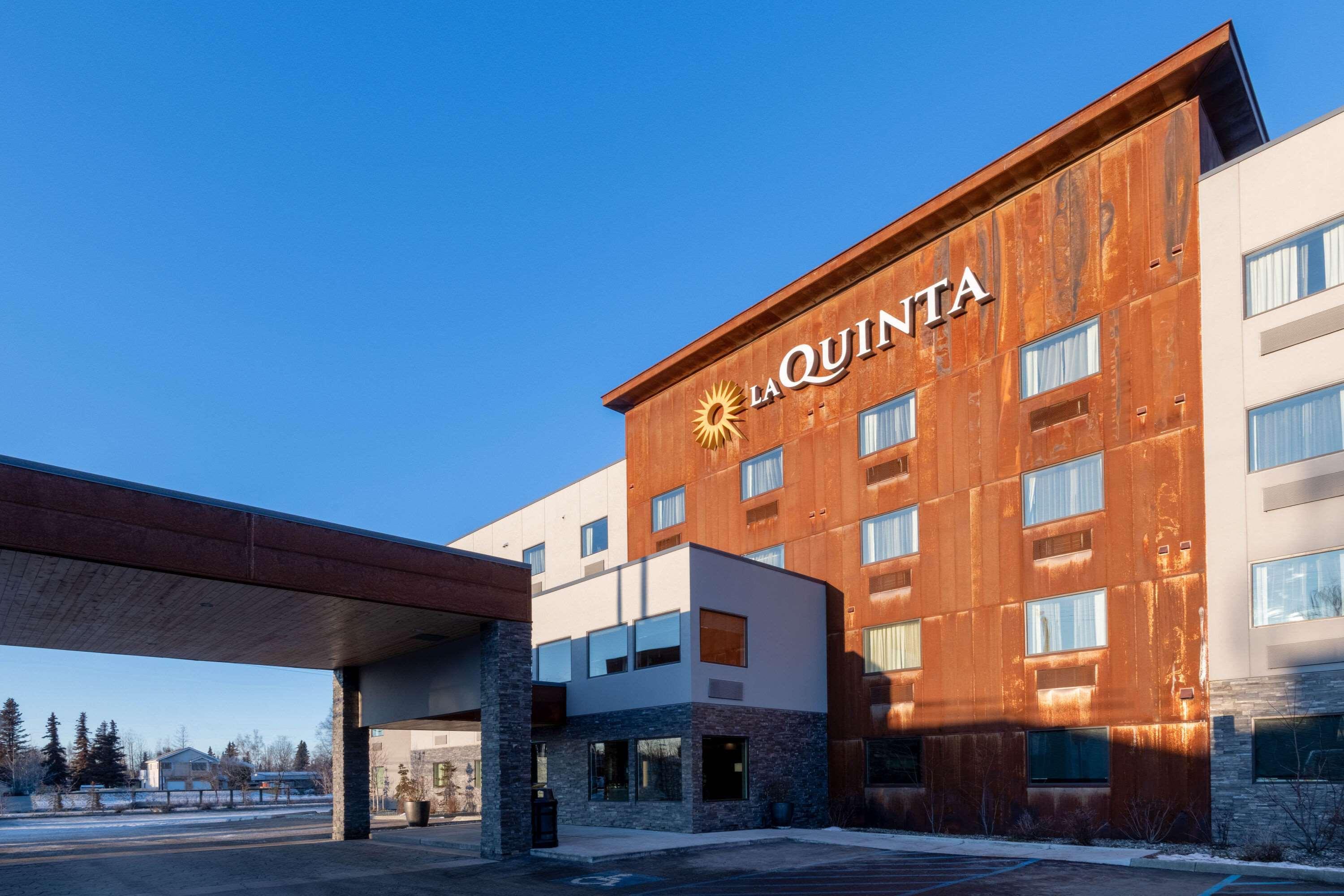 Hotel La Quinta By Wyndham Airport